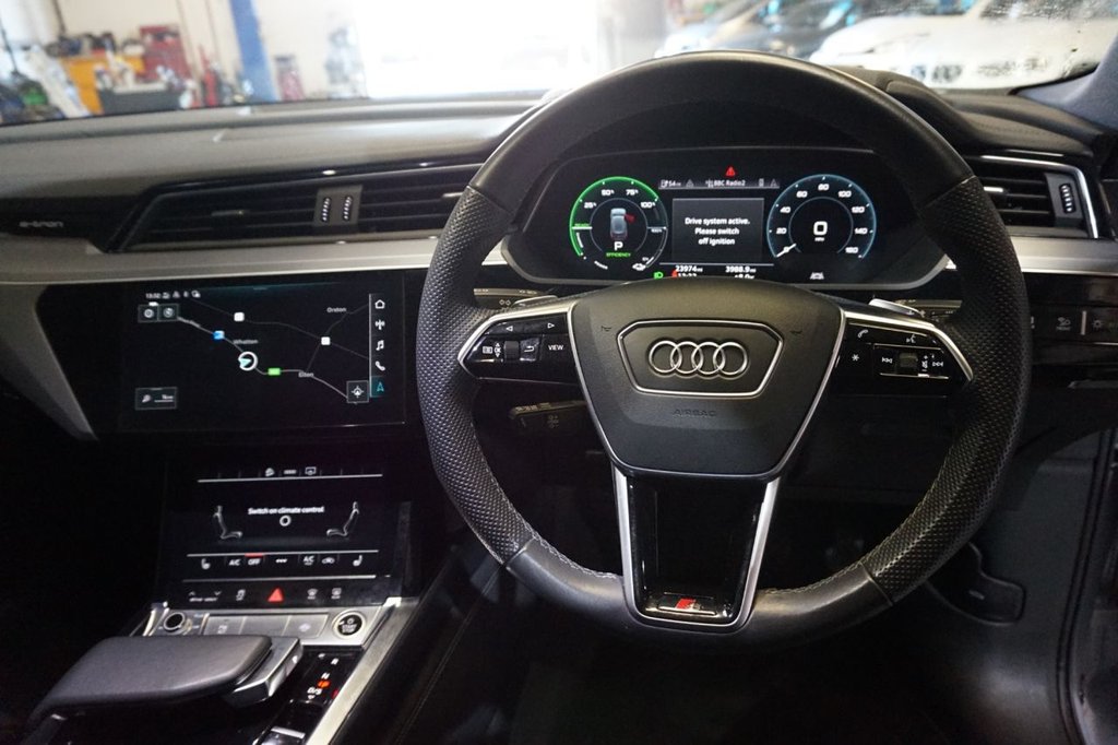 Used Audi e-tron 2020 for sale - 76784163: Photo 15