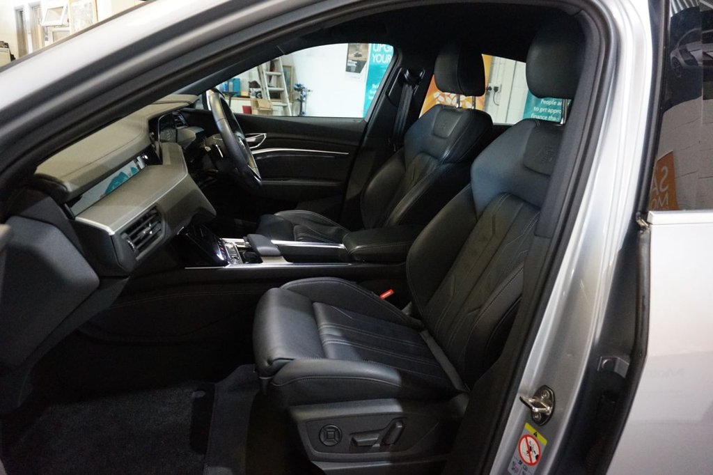 Used Audi e-tron 2020 for sale - 76784163: Photo 20
