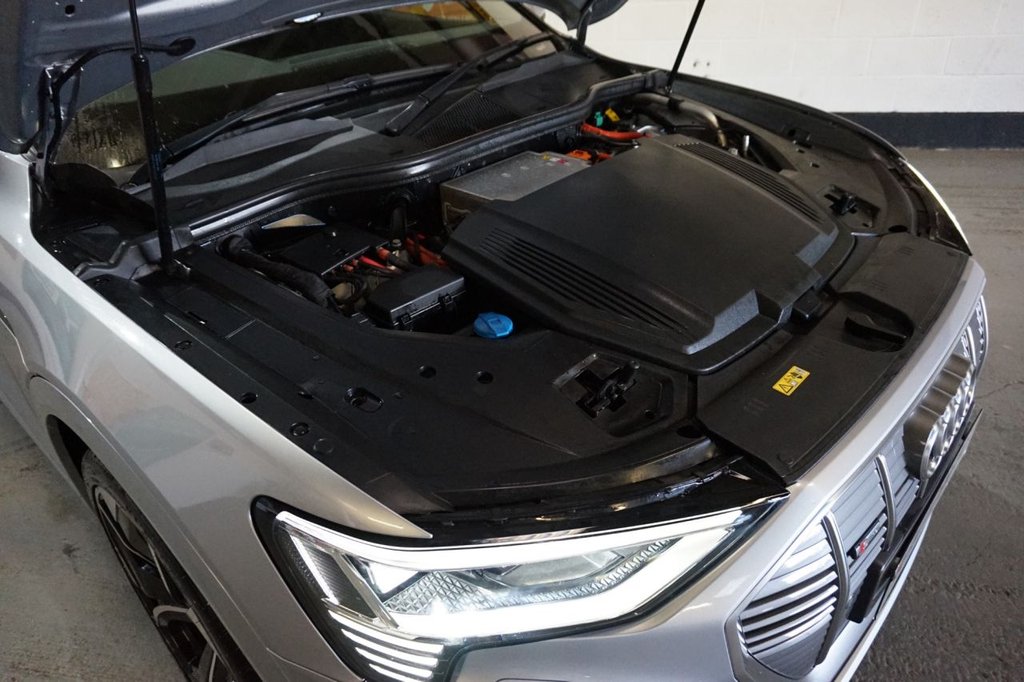 Used Audi e-tron 2020 for sale - 76784163: Photo 34