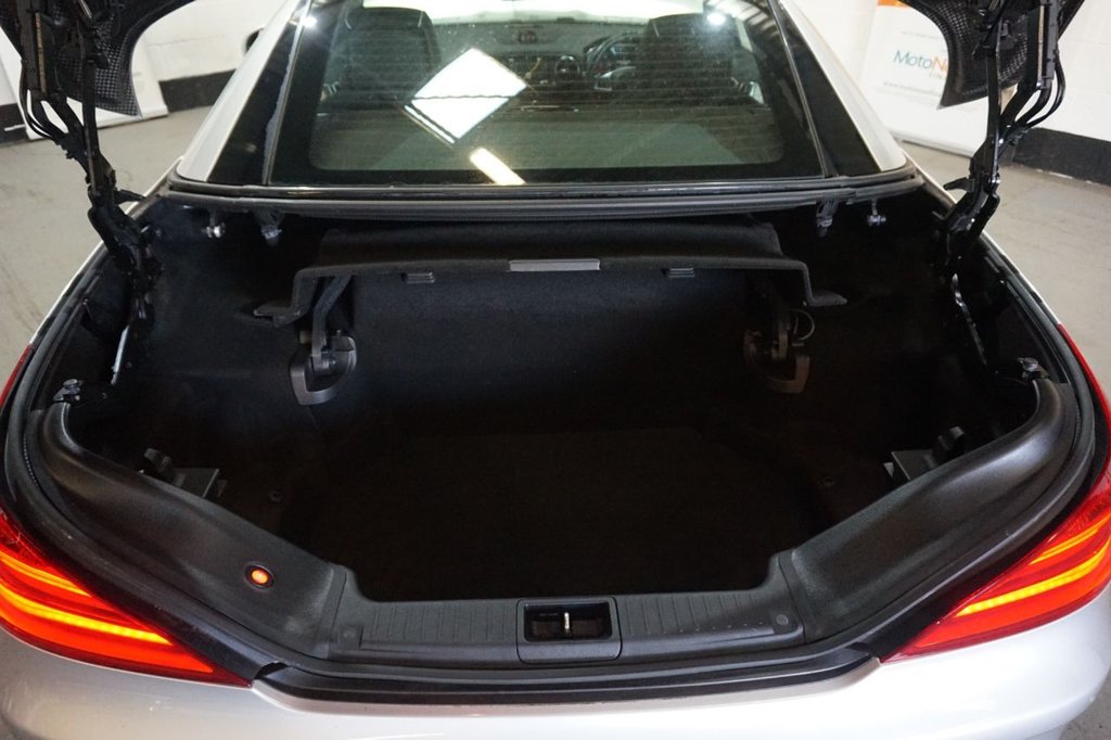 Used Mercedes-Benz SL 2016 for sale - 77172216: Photo 39