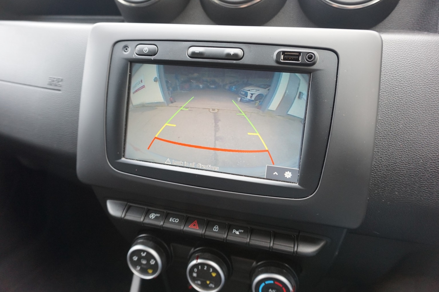 Used Dacia Duster 2018 for sale - 77881112: Photo 12