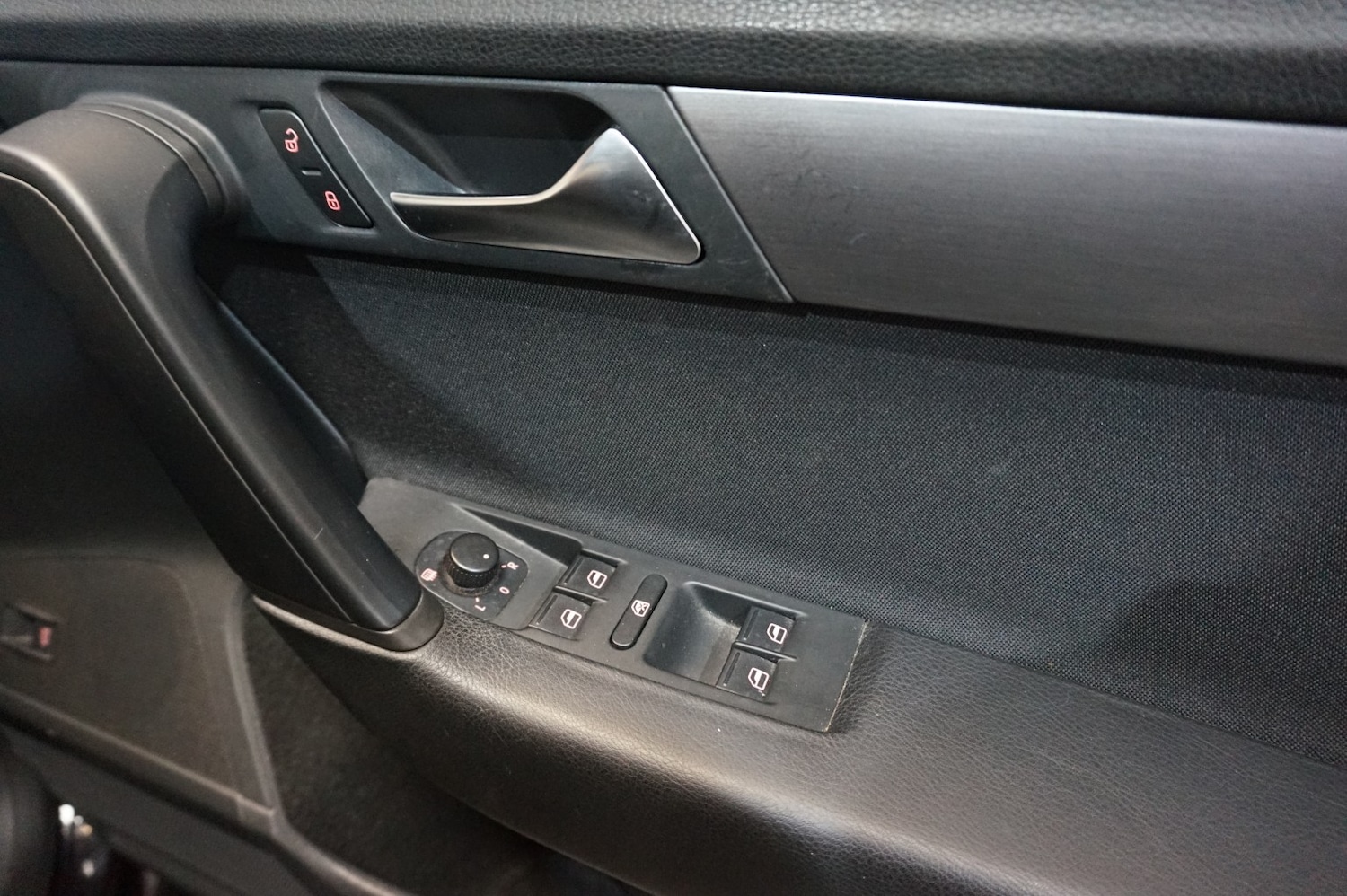 Used Volkswagen Passat 2011 for sale - 77991798: Photo 14