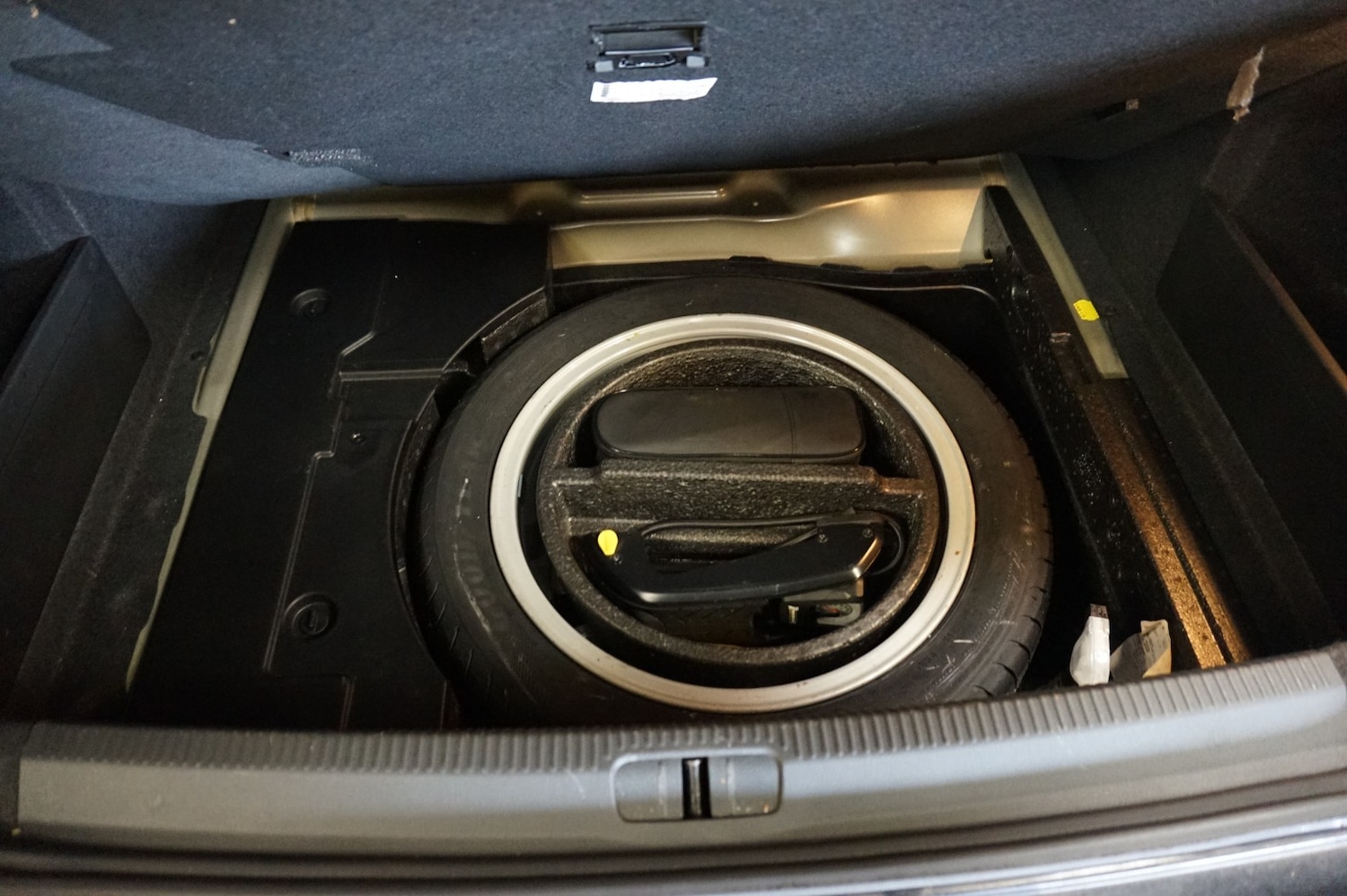 Used Volkswagen Passat 2011 for sale - 77991798: Photo 38