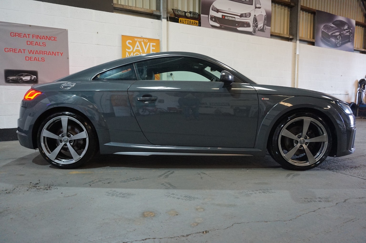 Used Audi TT 2020 for sale - 77743518: Photo 2