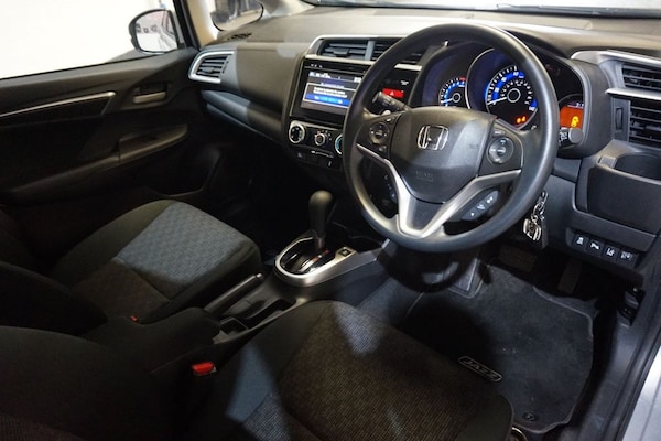 Used Honda Jazz 2017 for sale - 76010238: Photo 11
