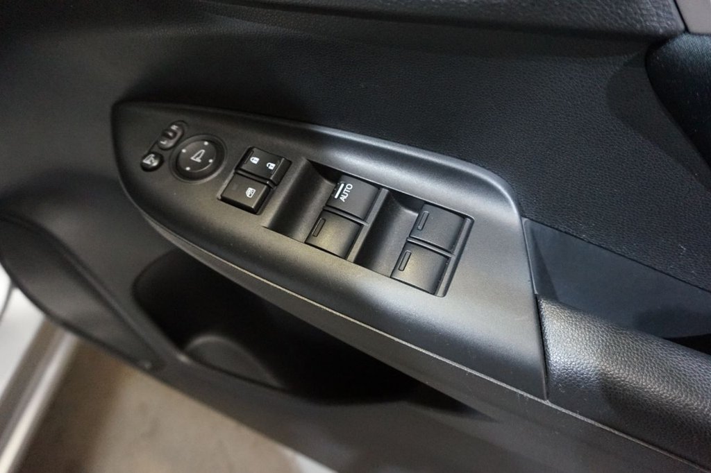 Used Honda Jazz 2017 for sale - 76010238: Photo 20