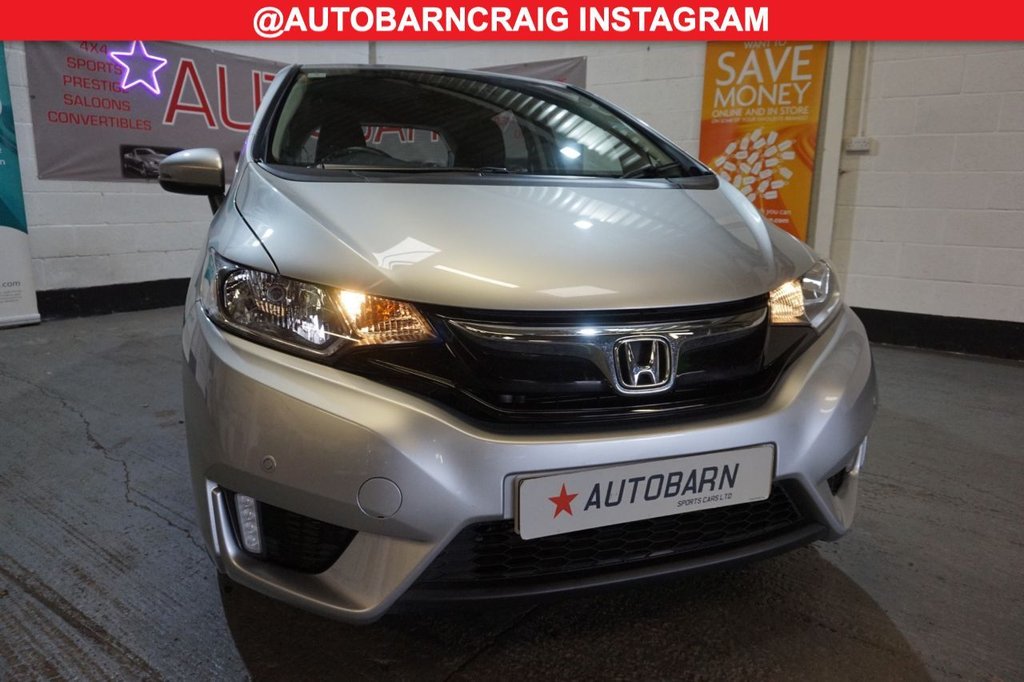 Used Honda Jazz 2017 for sale - 76010238: Photo 5