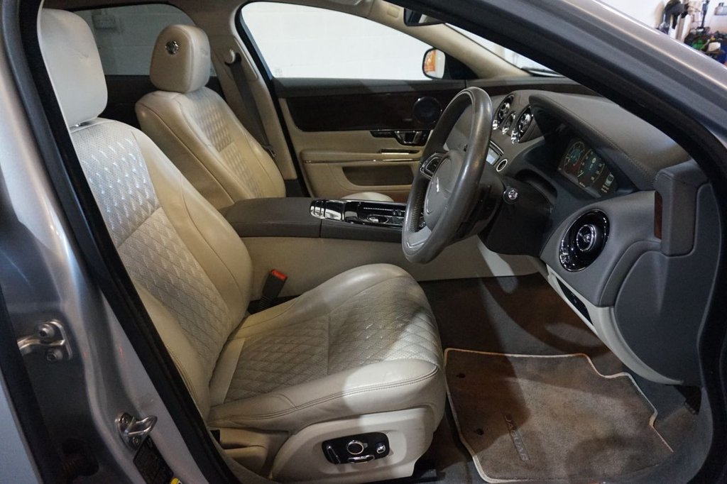 Used Jaguar XJ 2017 for sale - 77161879: Photo 15