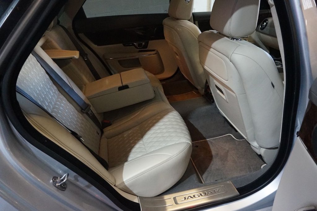 Used Jaguar XJ 2017 for sale - 77161879: Photo 17