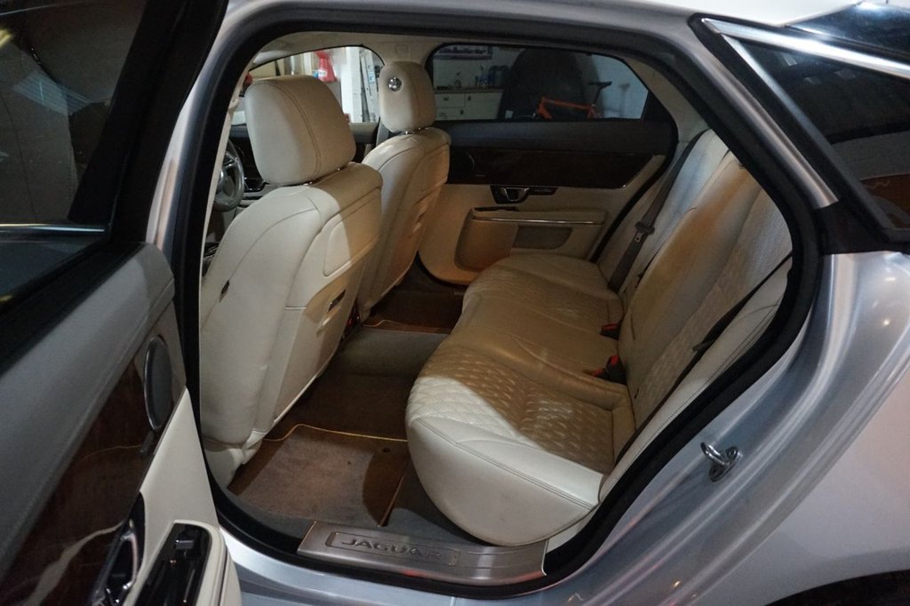 Used Jaguar XJ 2017 for sale - 77161879: Photo 20