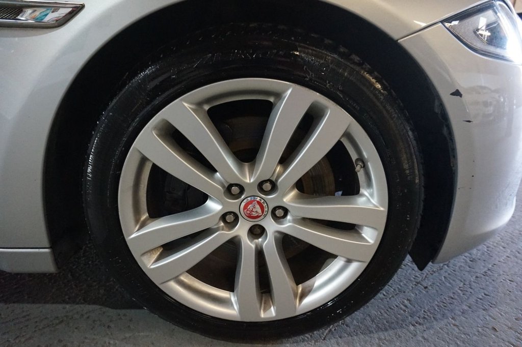 Used Jaguar XJ 2017 for sale - 77161879: Photo 35