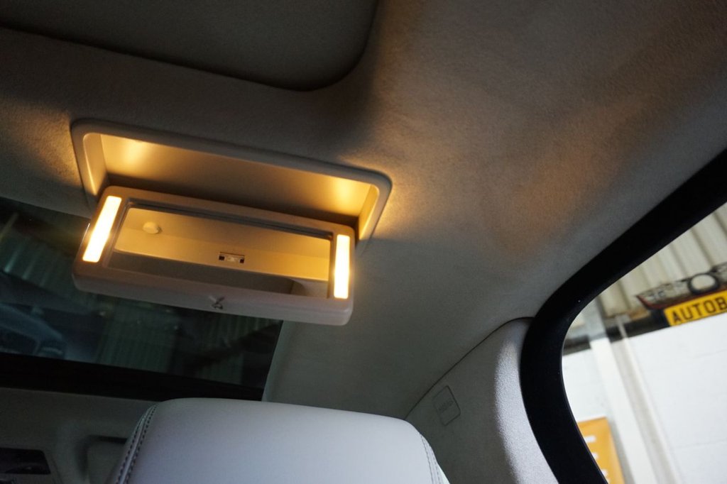 Used Jaguar XJ 2017 for sale - 77161879: Photo 39