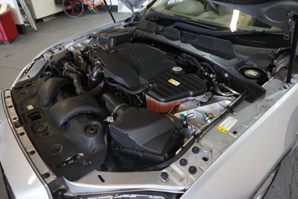 Used Jaguar XJ 2017 for sale - 77161879: Photo 44