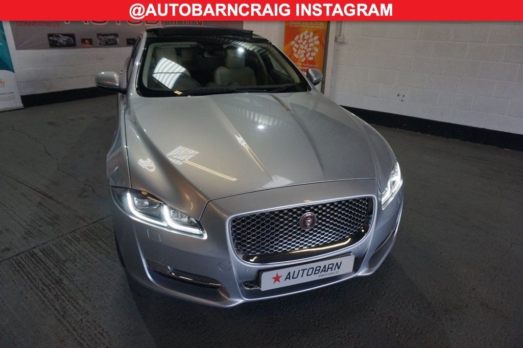 Used Jaguar XJ 2017 for sale - 77161879: Photo 5