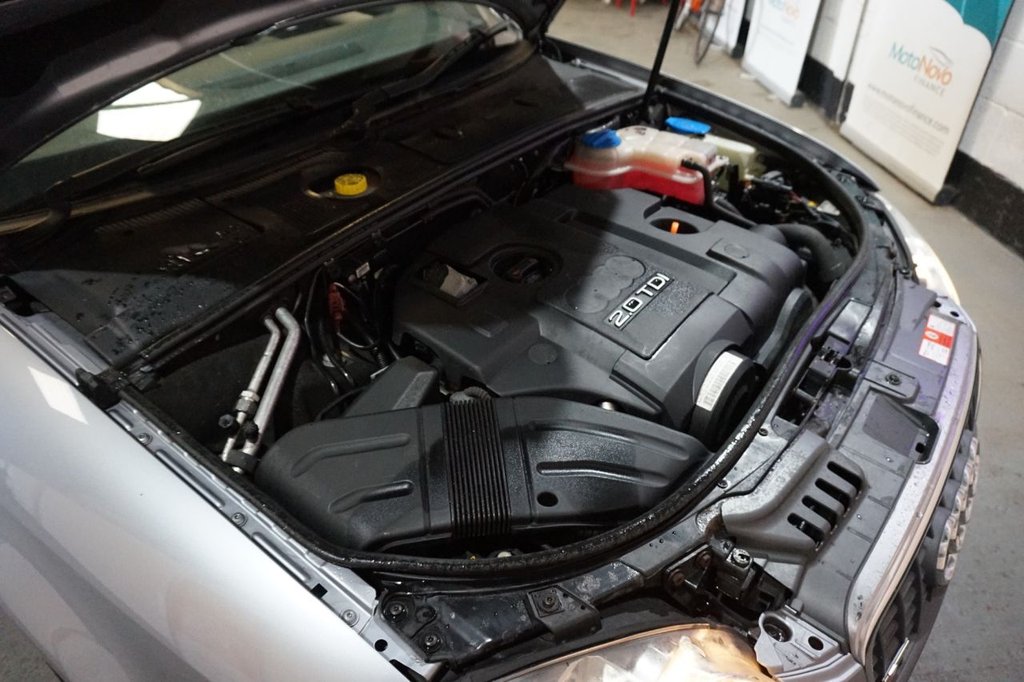 Used Audi A4 2009 for sale - 76740195: Photo 42