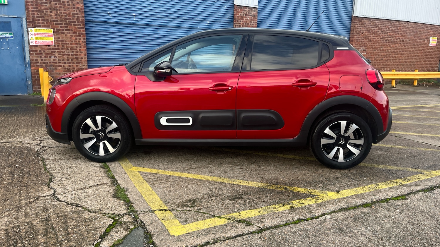 Used Citroen C3 2024 for sale - 76461221: Photo 23