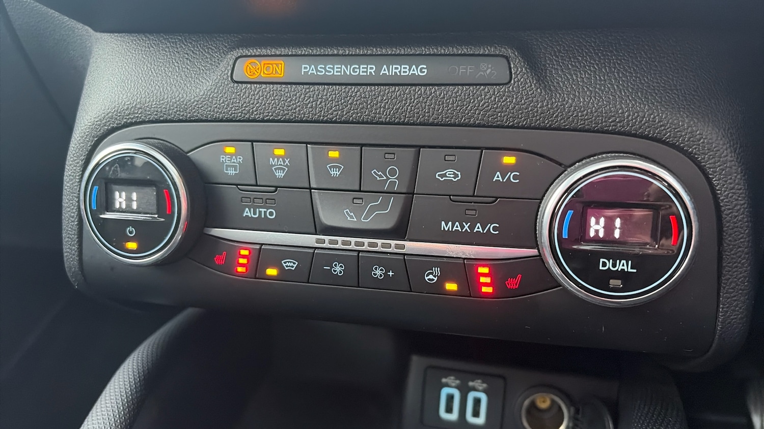 Used Ford Focus 2022 for sale - 76958454: Photo 35