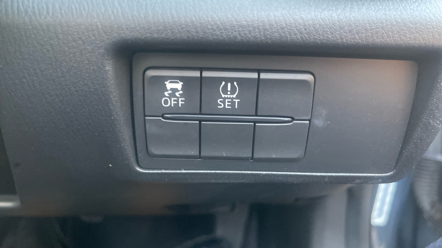 Used Mazda MX-5 2018 for sale - 77159117: Photo 26