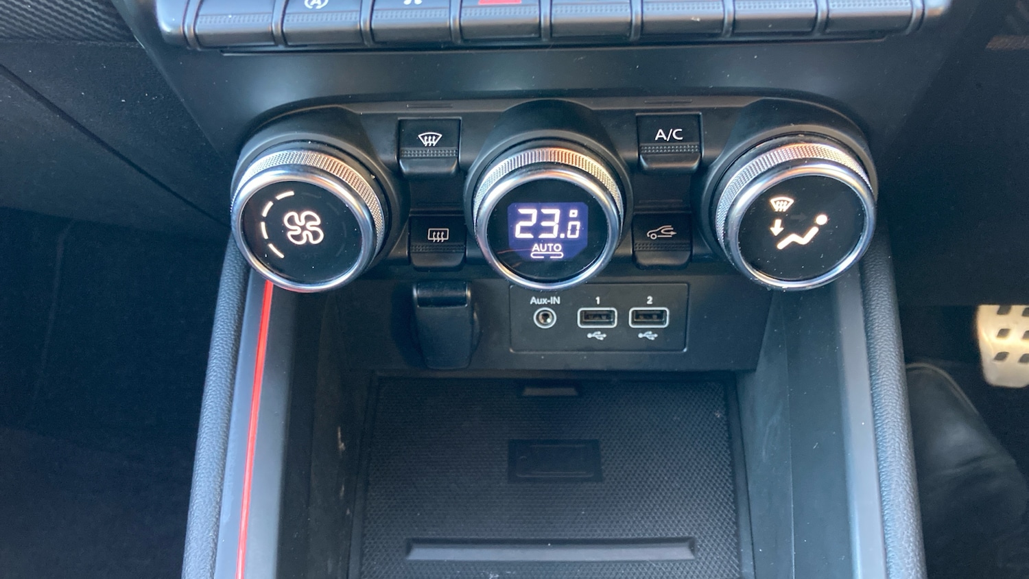 Used Renault Clio 2022 for sale - 76777945: Photo 31