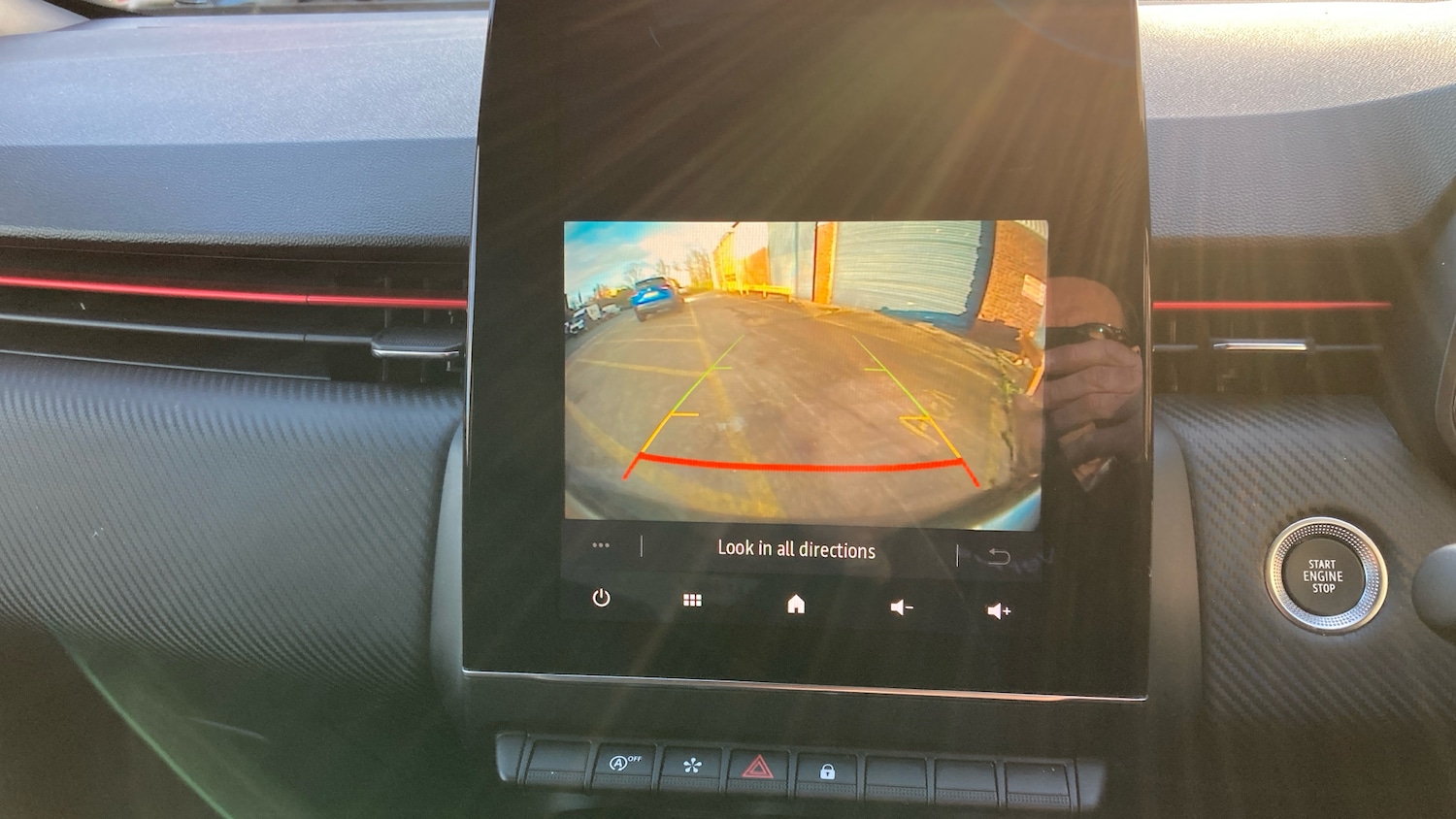 Used Renault Clio 2022 for sale - 76777945: Photo 32