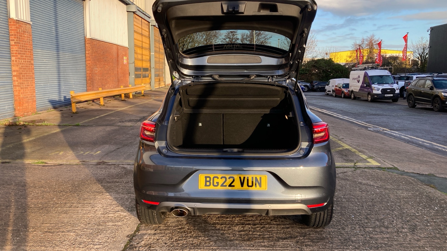 Used Renault Clio 2022 for sale - 76777945: Photo 4