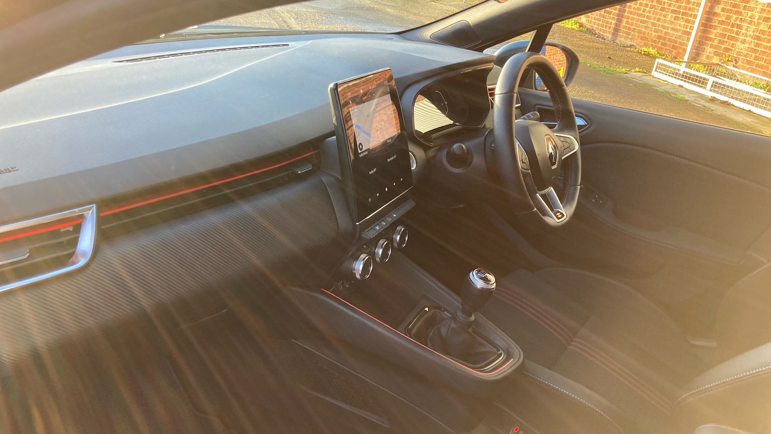 Used Renault Clio 2022 for sale - 76777945: Photo 9