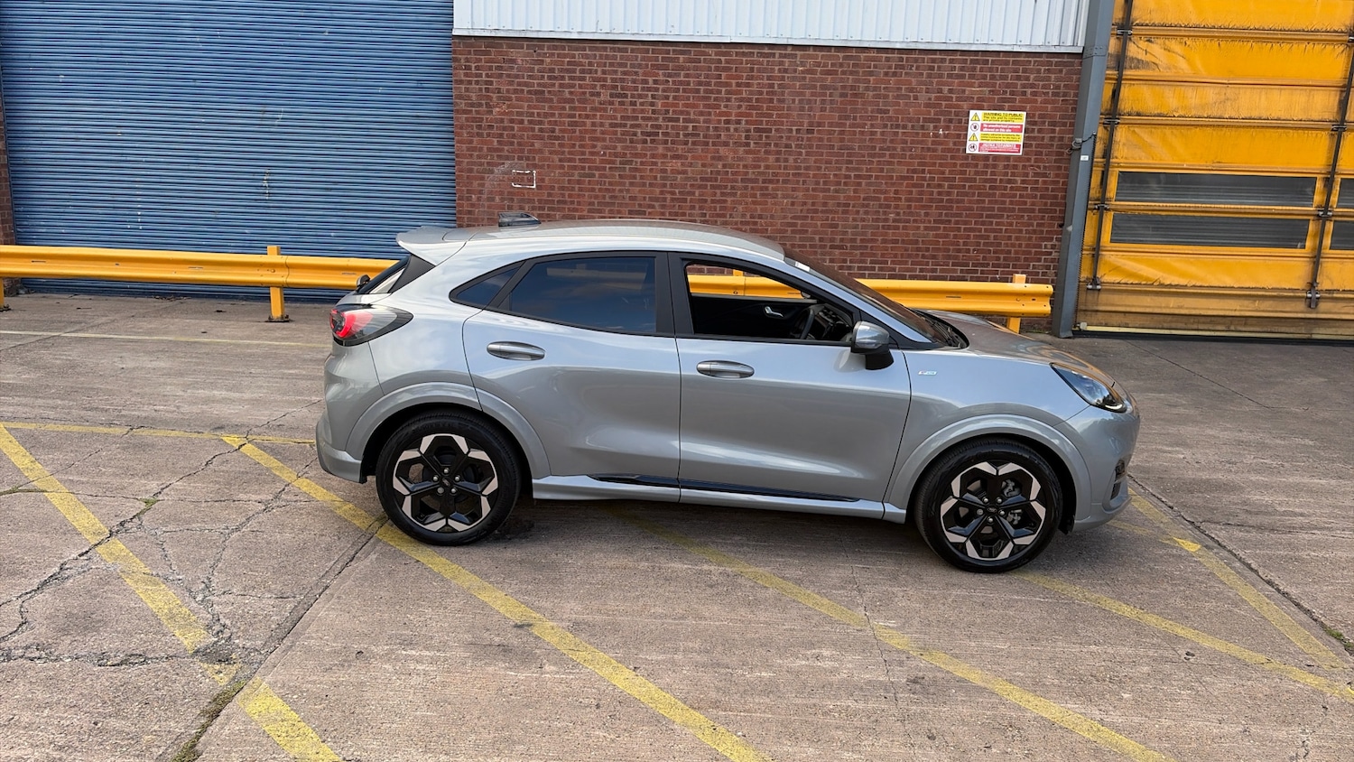 Used Ford Puma 2025 for sale - 76366852: Photo 28