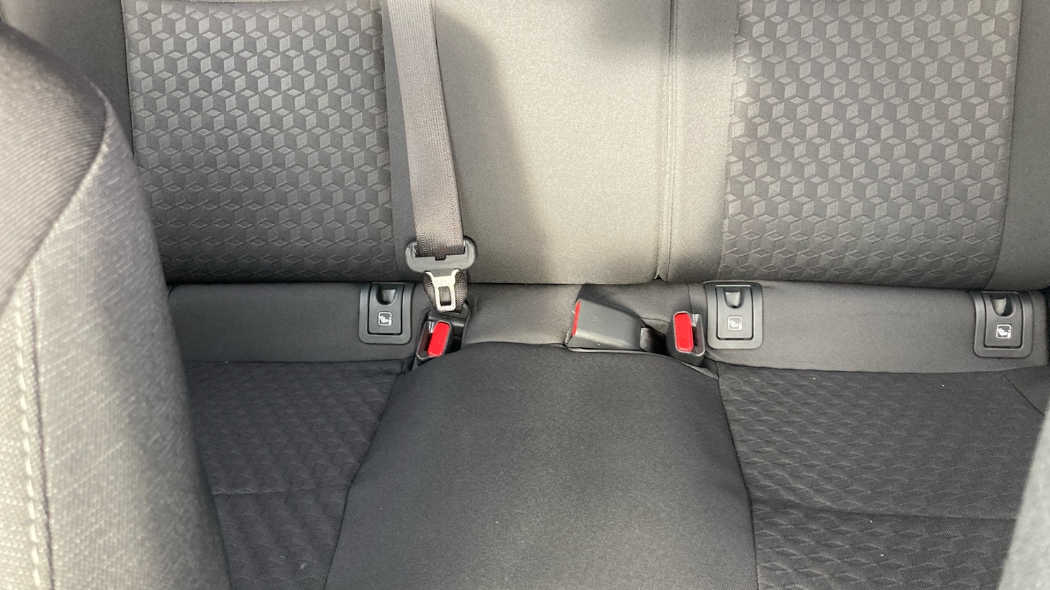 Used Toyota Yaris 2023 for sale - 76392236: Photo 17