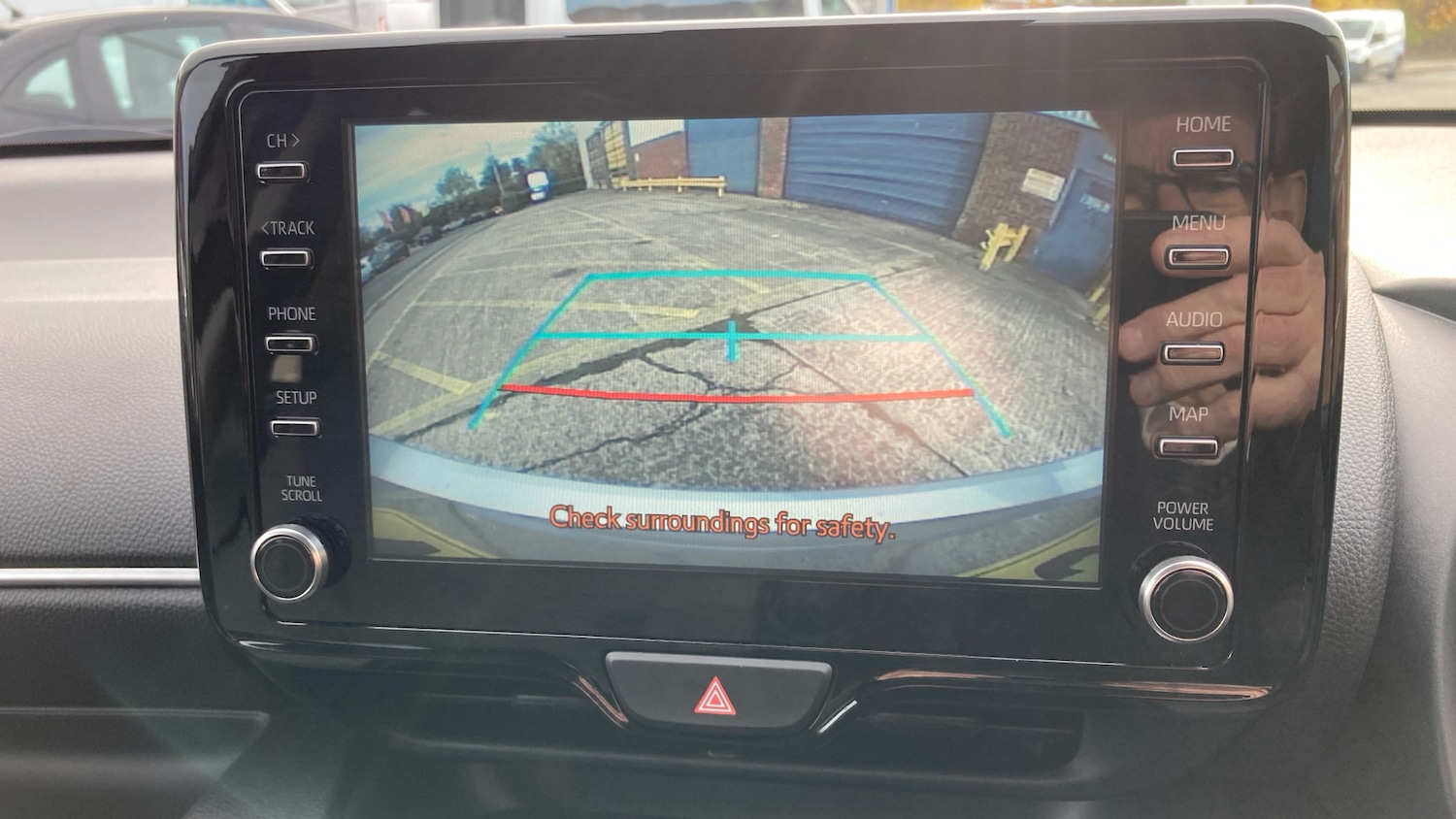 Used Toyota Yaris 2023 for sale - 76392236: Photo 31