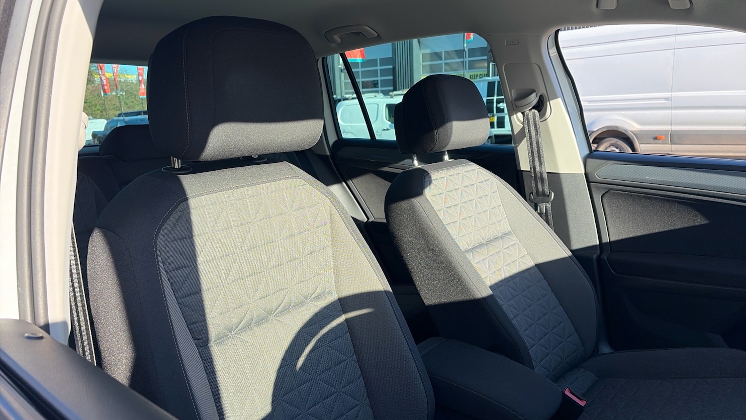 Used Volkswagen Tiguan 2022 for sale - 76687072: Photo 27