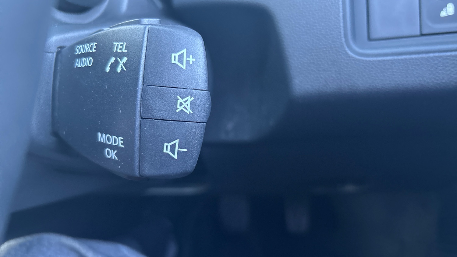 Used Dacia Duster 2018 for sale - 77272208: Photo 40