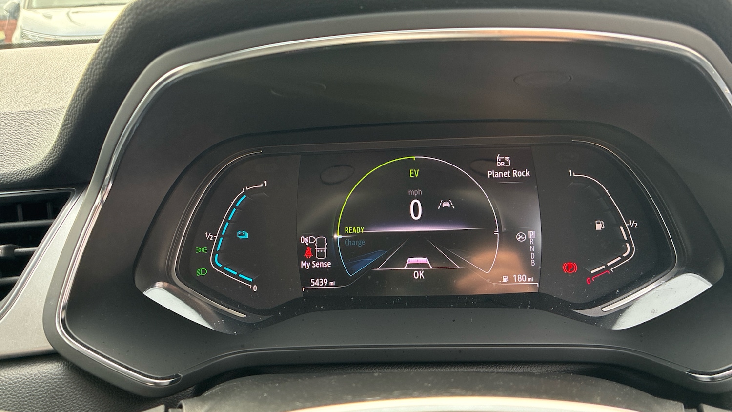 Used Renault Captur 2023 for sale - 77985222: Photo 18