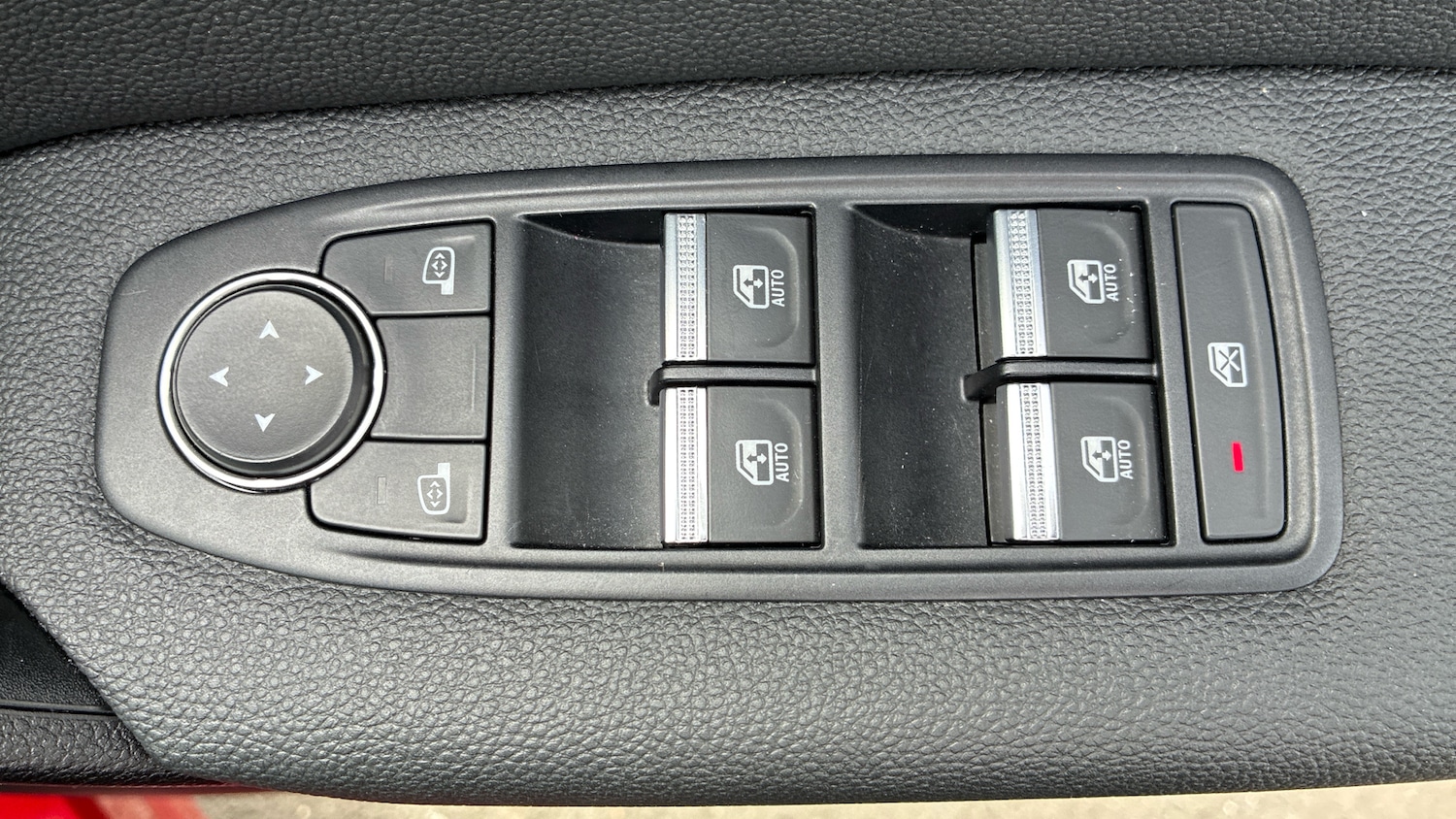 Used Renault Captur 2023 for sale - 77985222: Photo 28