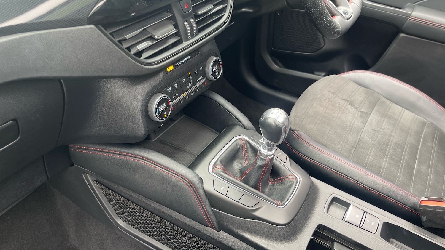 Used Ford Kuga 2022 for sale - 76366939: Photo 13