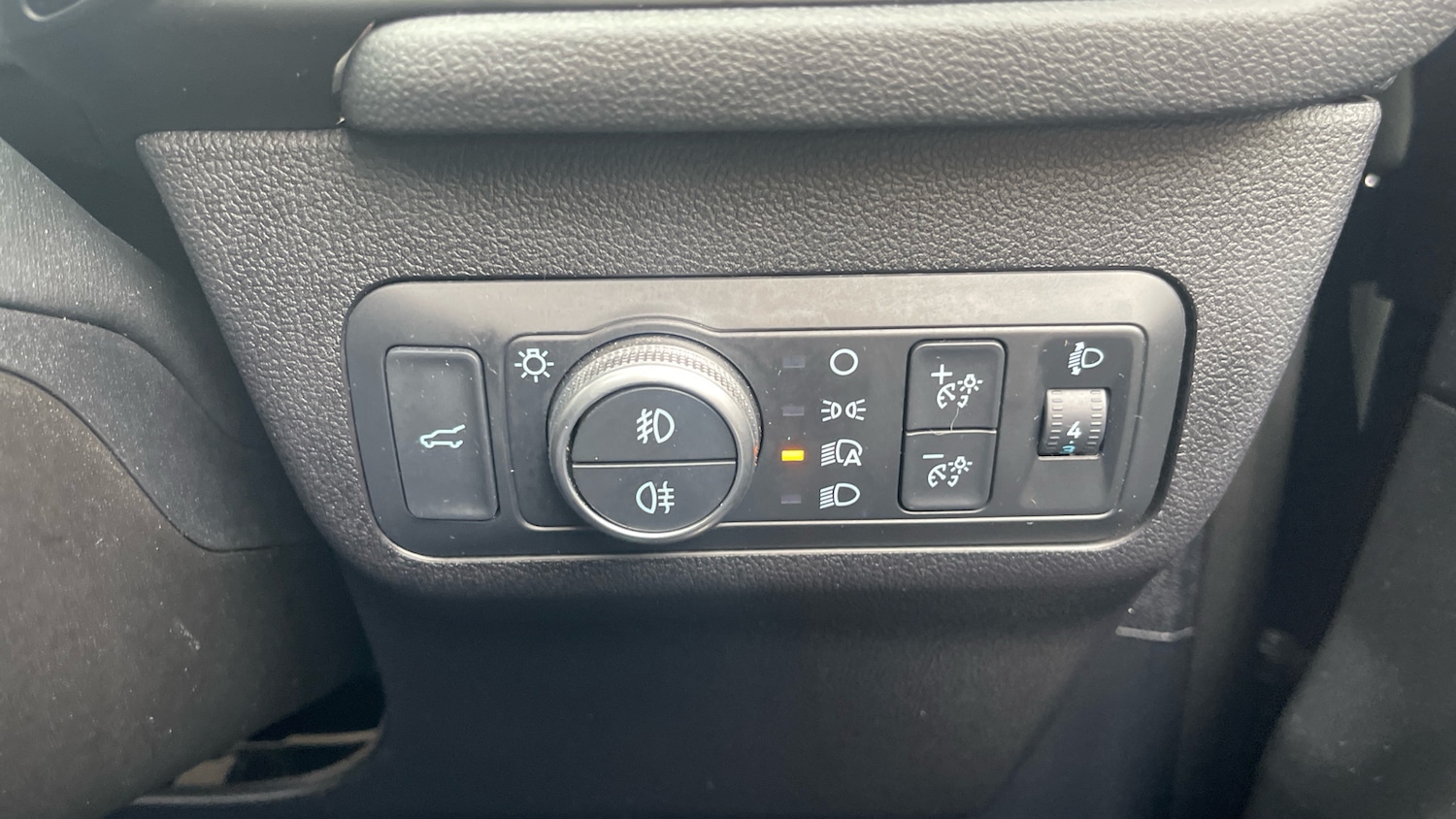 Used Ford Kuga 2022 for sale - 76366939: Photo 32