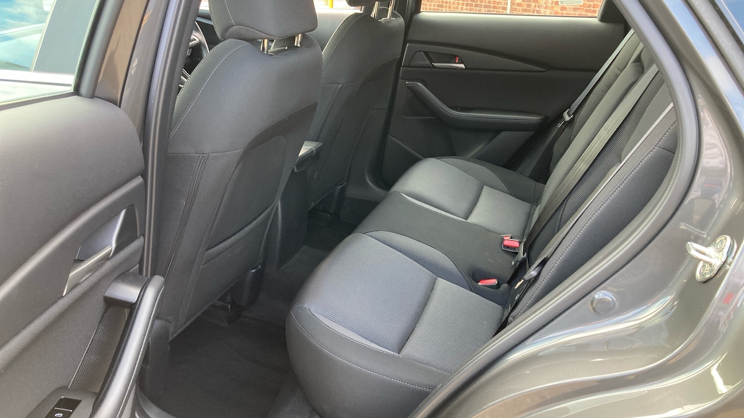 Used Mazda CX-30 2023 for sale - 76490324: Photo 16