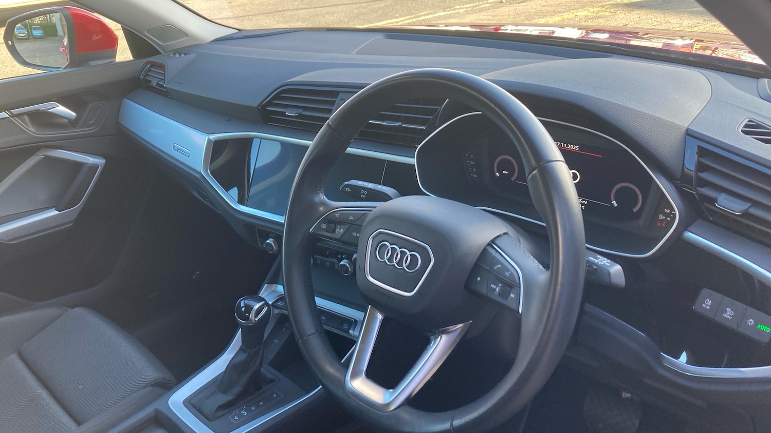 Used Audi Q3 2023 for sale - 76611129: Photo 11
