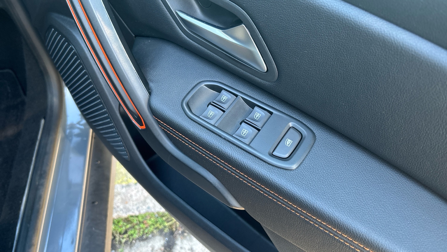 Used Dacia Duster 2023 for sale - 76791285: Photo 32