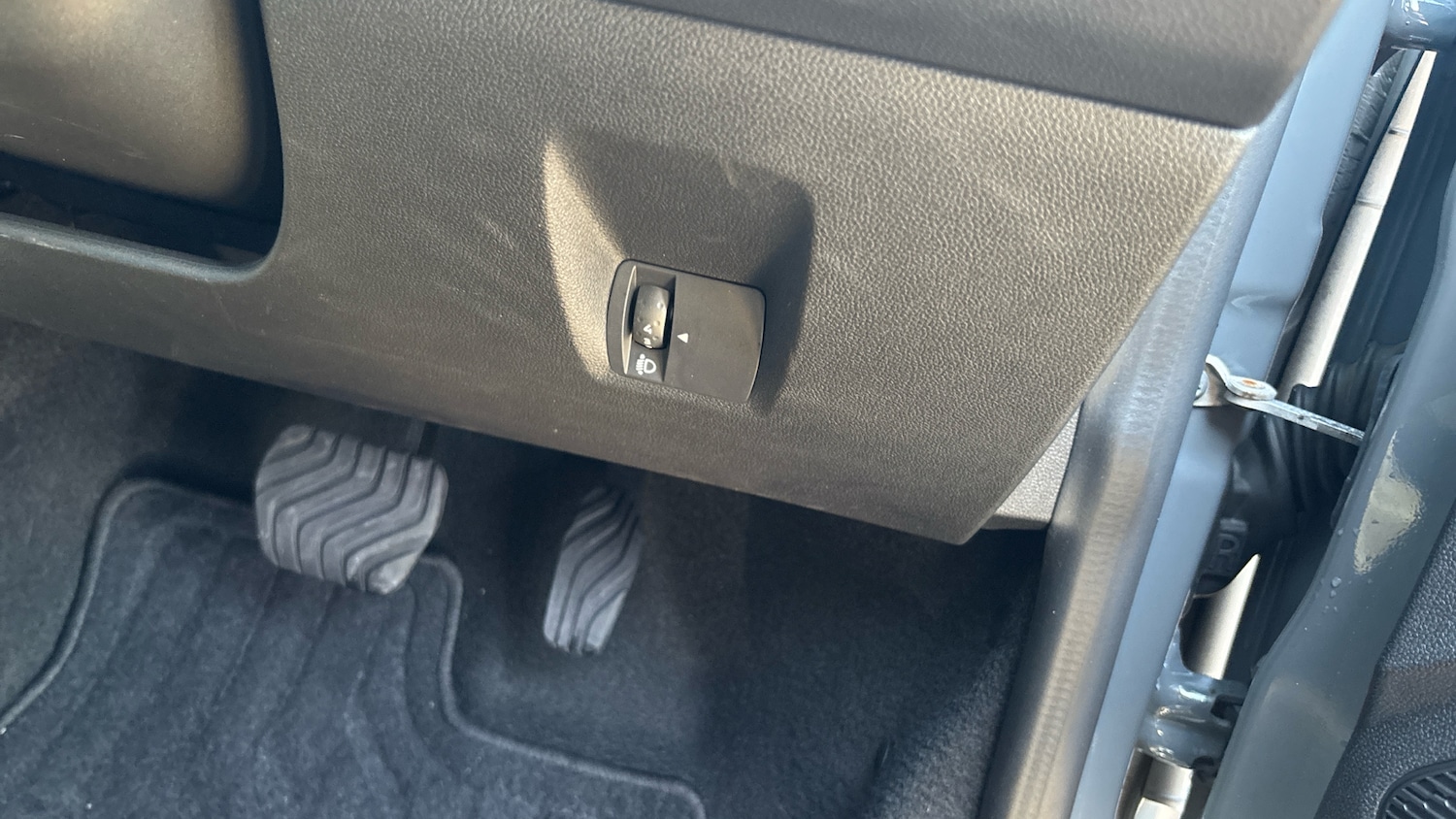 Used Dacia Duster 2023 for sale - 76791285: Photo 35