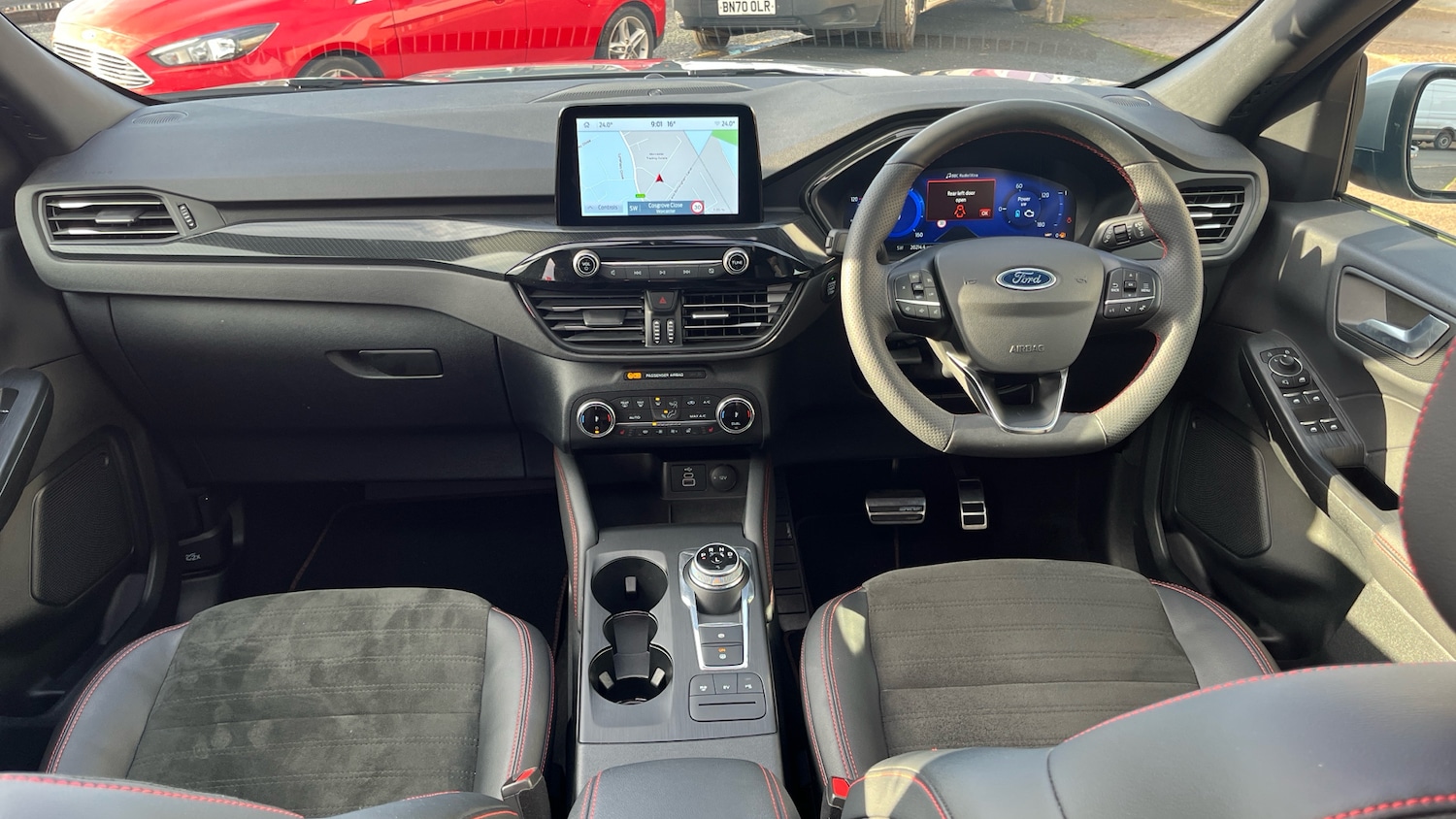 Used Ford Kuga 2023 for sale - 76653124: Photo 10