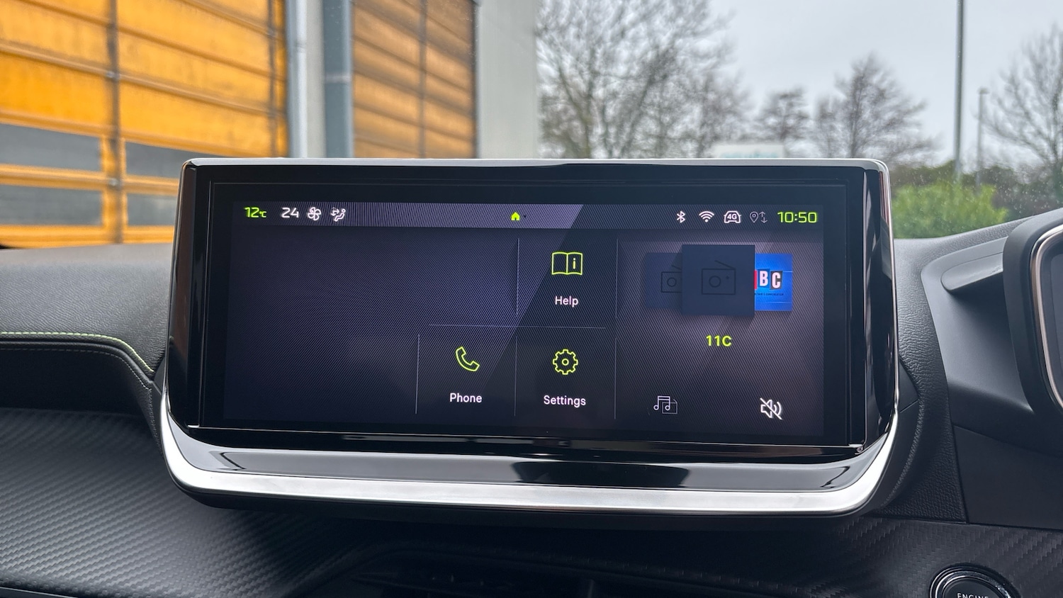 Used Peugeot 2008 2023 for sale - 76922349: Photo 12