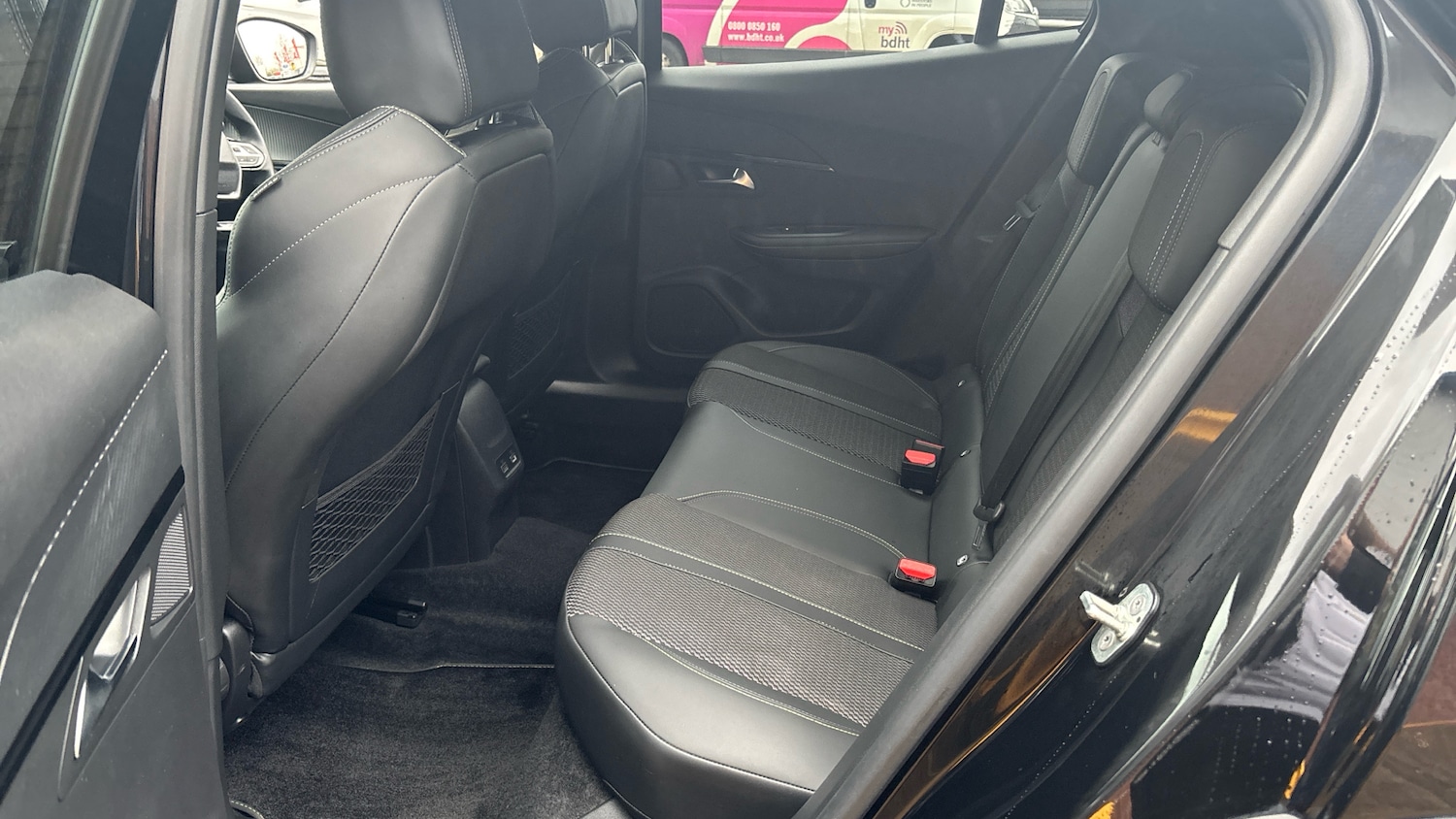 Used Peugeot 2008 2023 for sale - 76922349: Photo 16