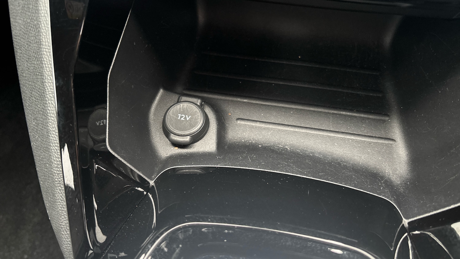 Used Peugeot 2008 2023 for sale - 76922349: Photo 22