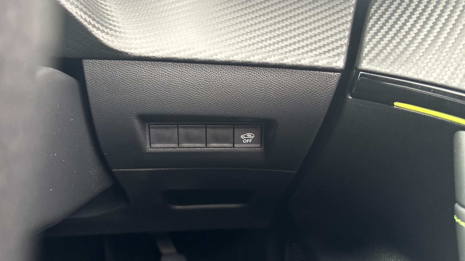 Used Peugeot 2008 2023 for sale - 76922349: Photo 29