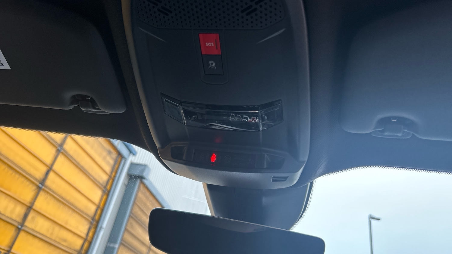 Used Peugeot 2008 2023 for sale - 76922349: Photo 31