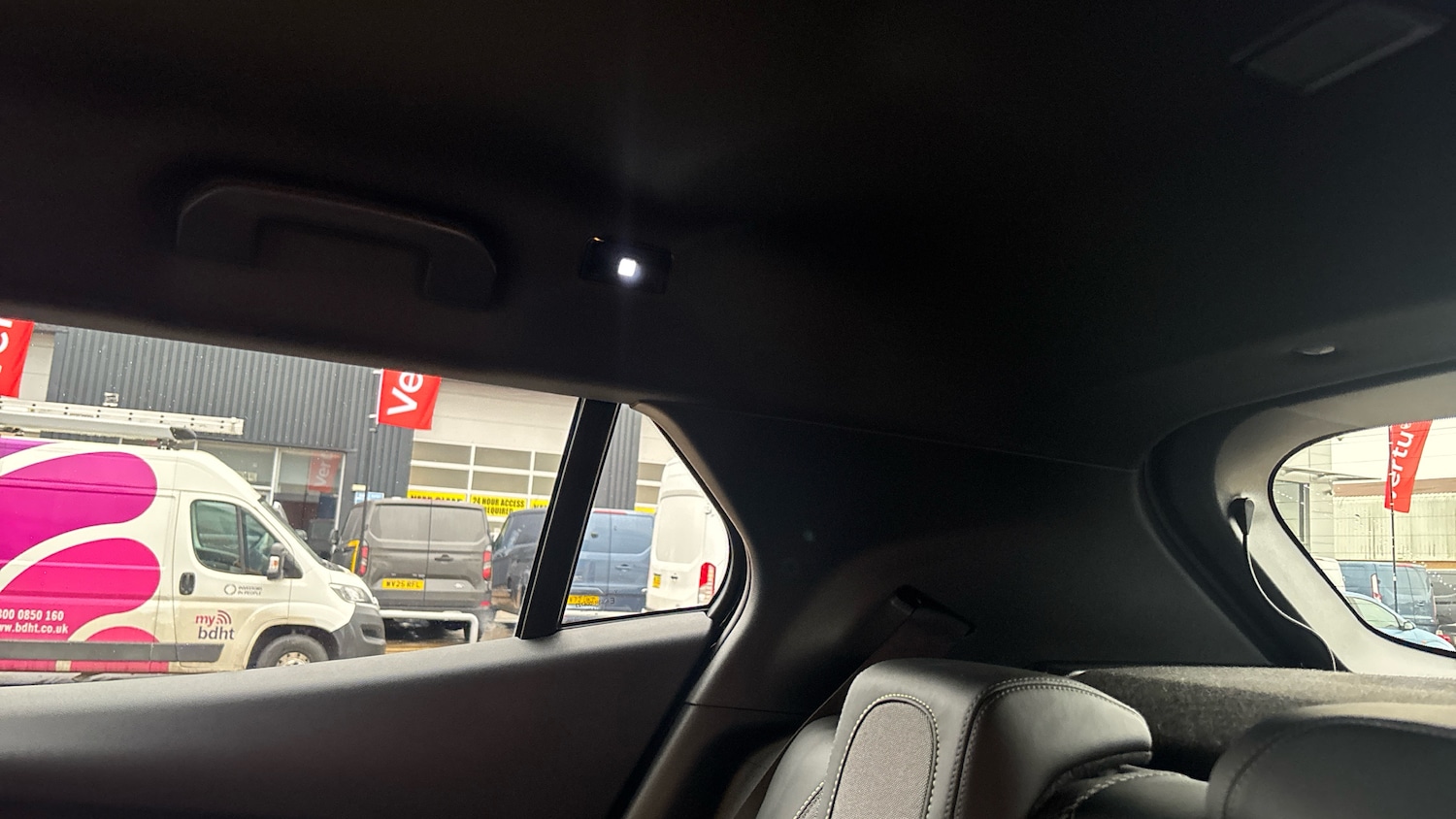 Used Peugeot 2008 2023 for sale - 76922349: Photo 40