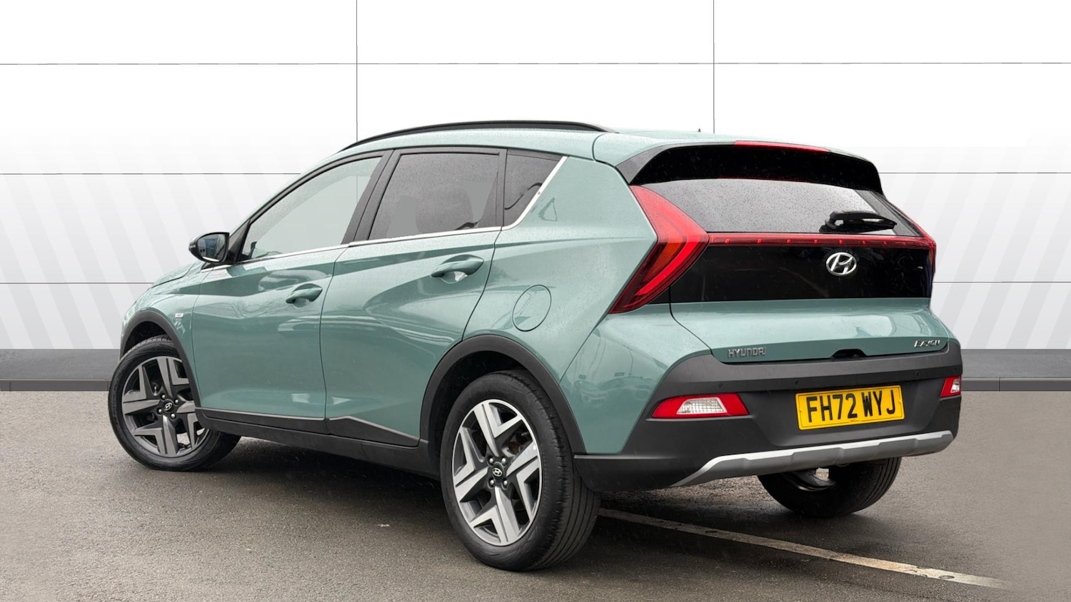 Used Hyundai BAYON 2023 for sale - 77871965: Photo 2