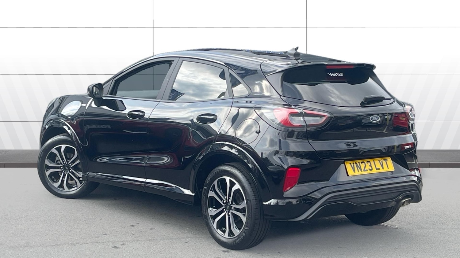 Used Ford Puma 2023 for sale - 76366863: Photo 2