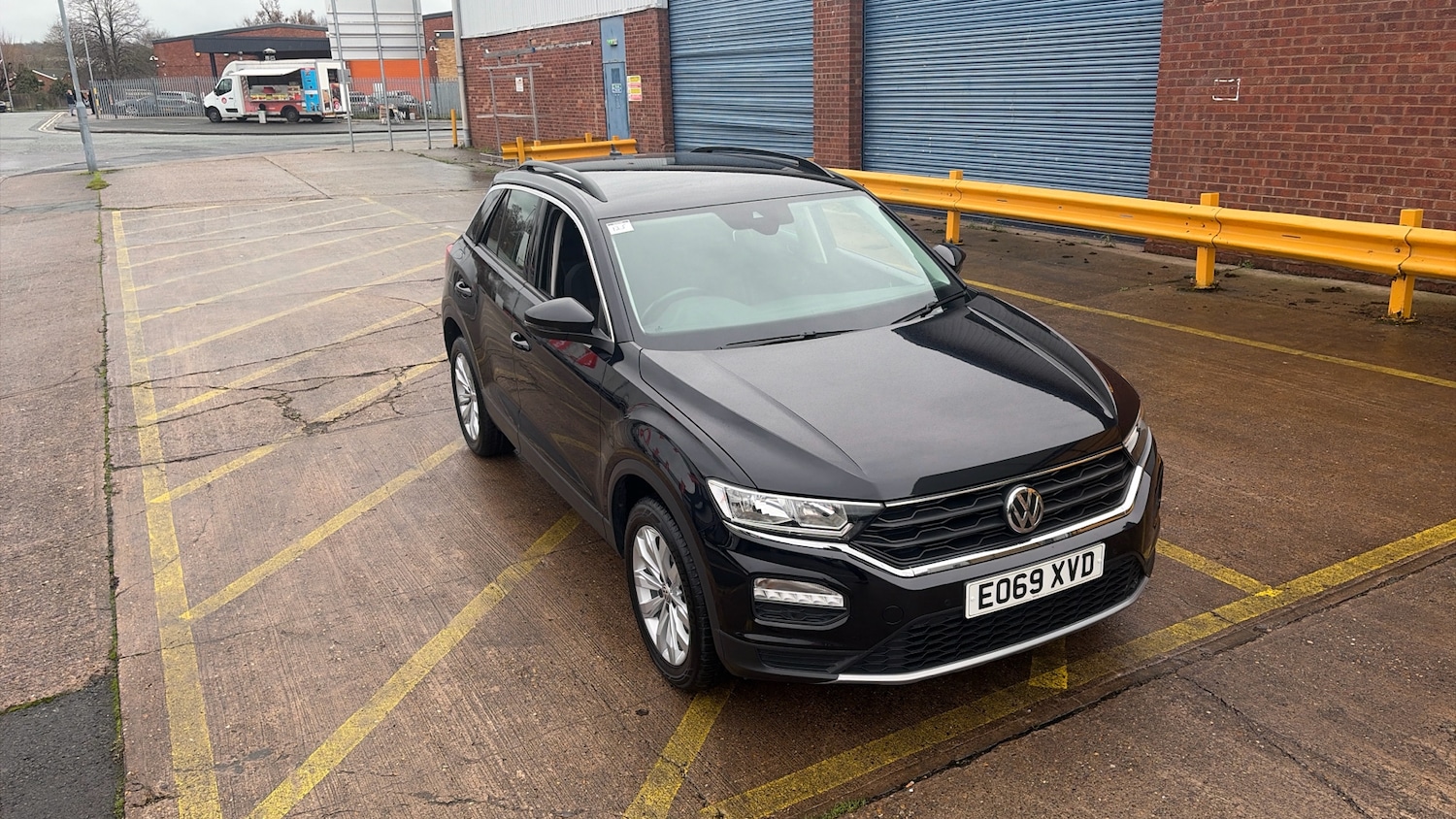 Used Volkswagen T-Roc 2019 for sale - 77272199: Photo 29
