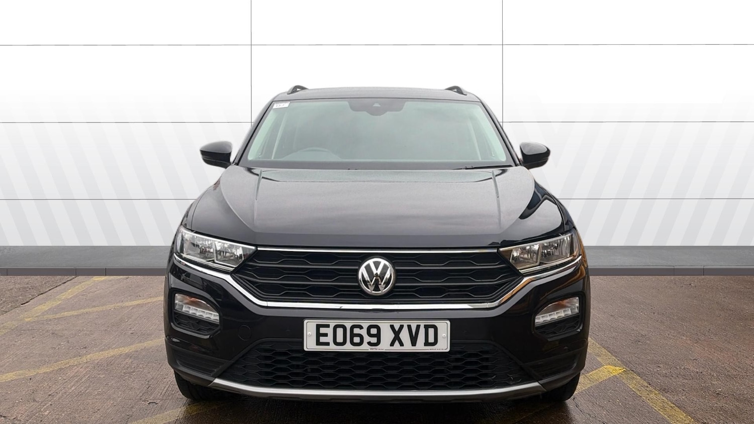 Used Volkswagen T-Roc 2019 for sale - 77272199: Photo 3